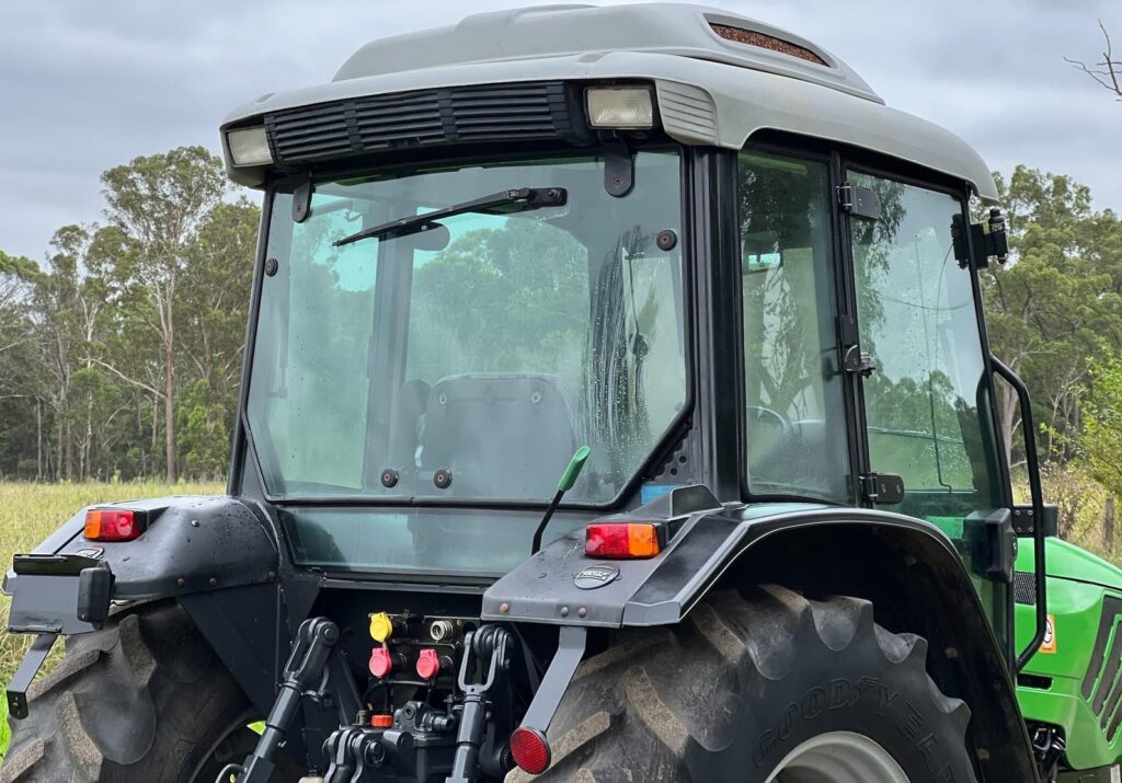 2004 Deutz-Fahr Agroplus 70