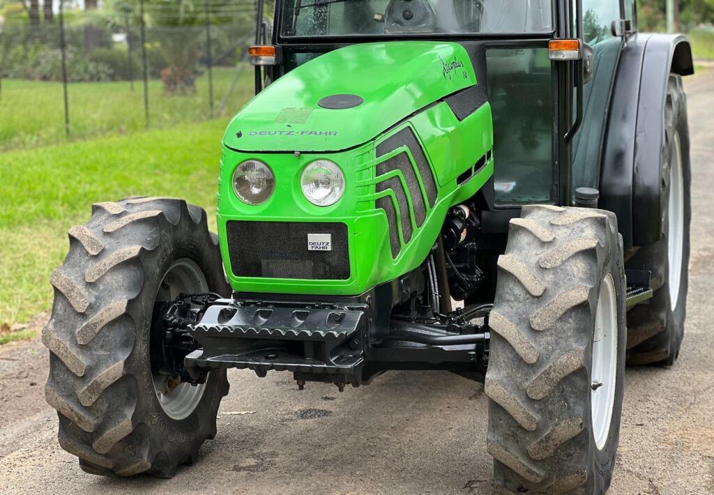 2004 Deutz-Fahr Agroplus 70