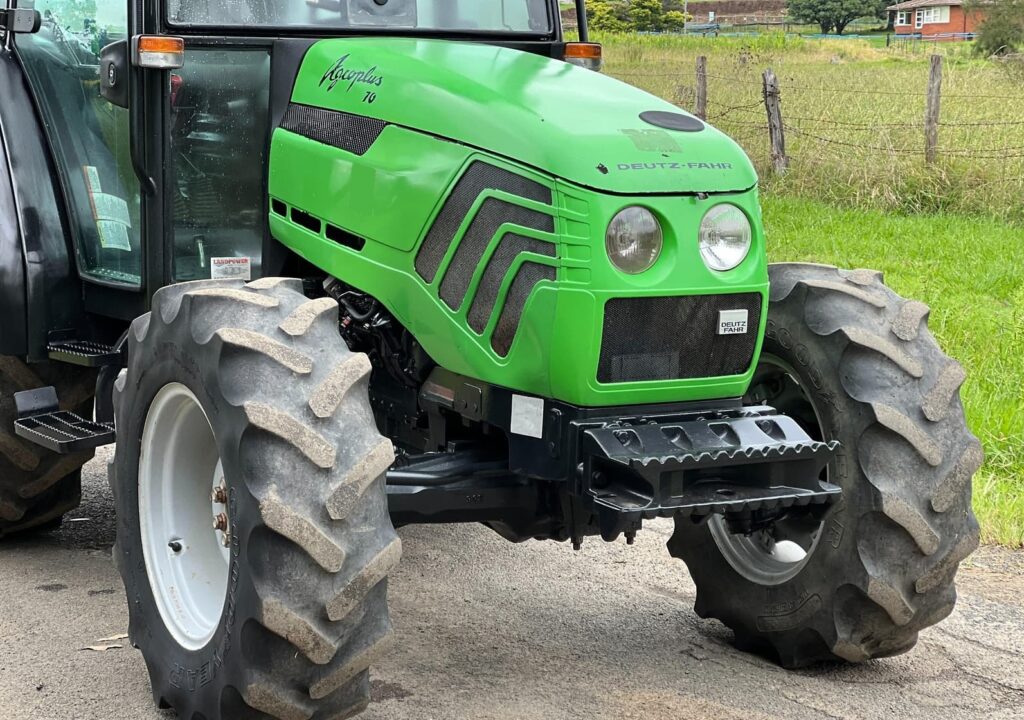 2004 Deutz-Fahr Agroplus 70