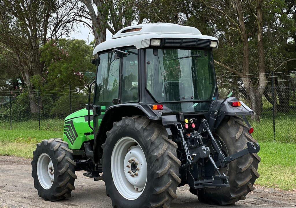 2004 Deutz-Fahr Agroplus 70