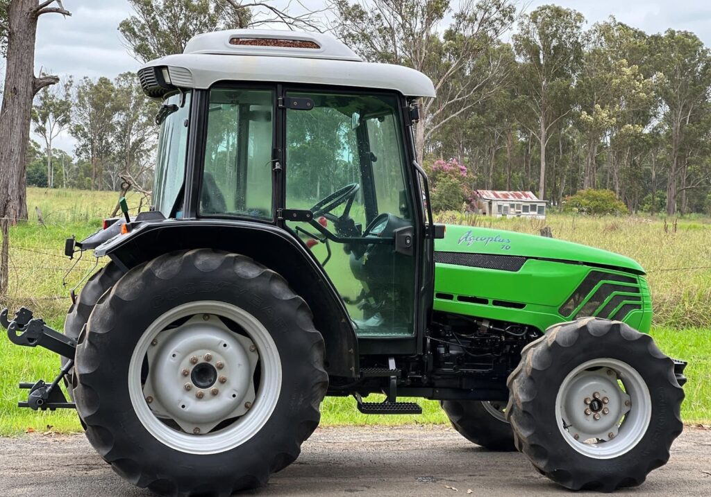 2004 Deutz-Fahr Agroplus 70